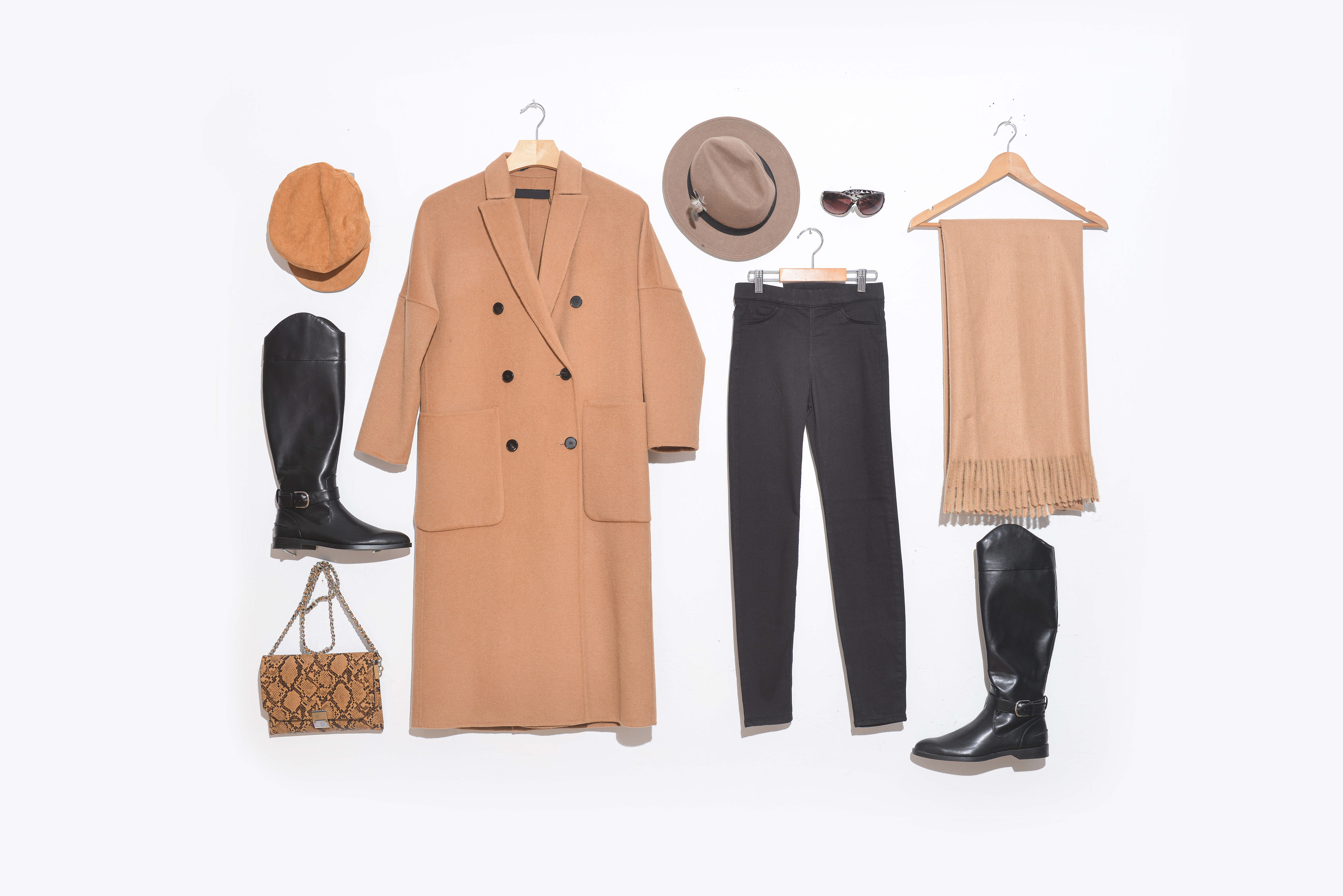 Какую шапку носить с пальто: классика, неформальный и женственный стили